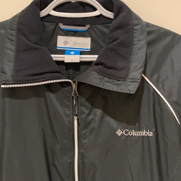 Womens Columbia jacket - Picture 2 of 9
